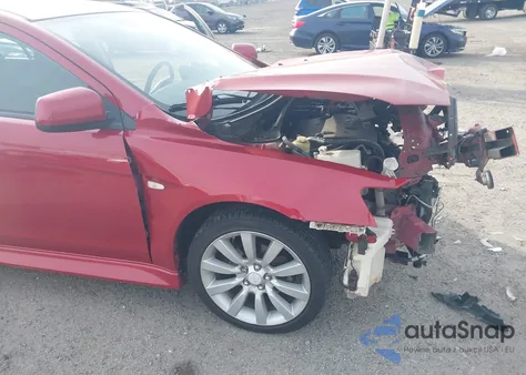 2011 Mitsubishi Lancer Gts z USA, uszkodzony, nr VIN JA32U8FW3BU013911